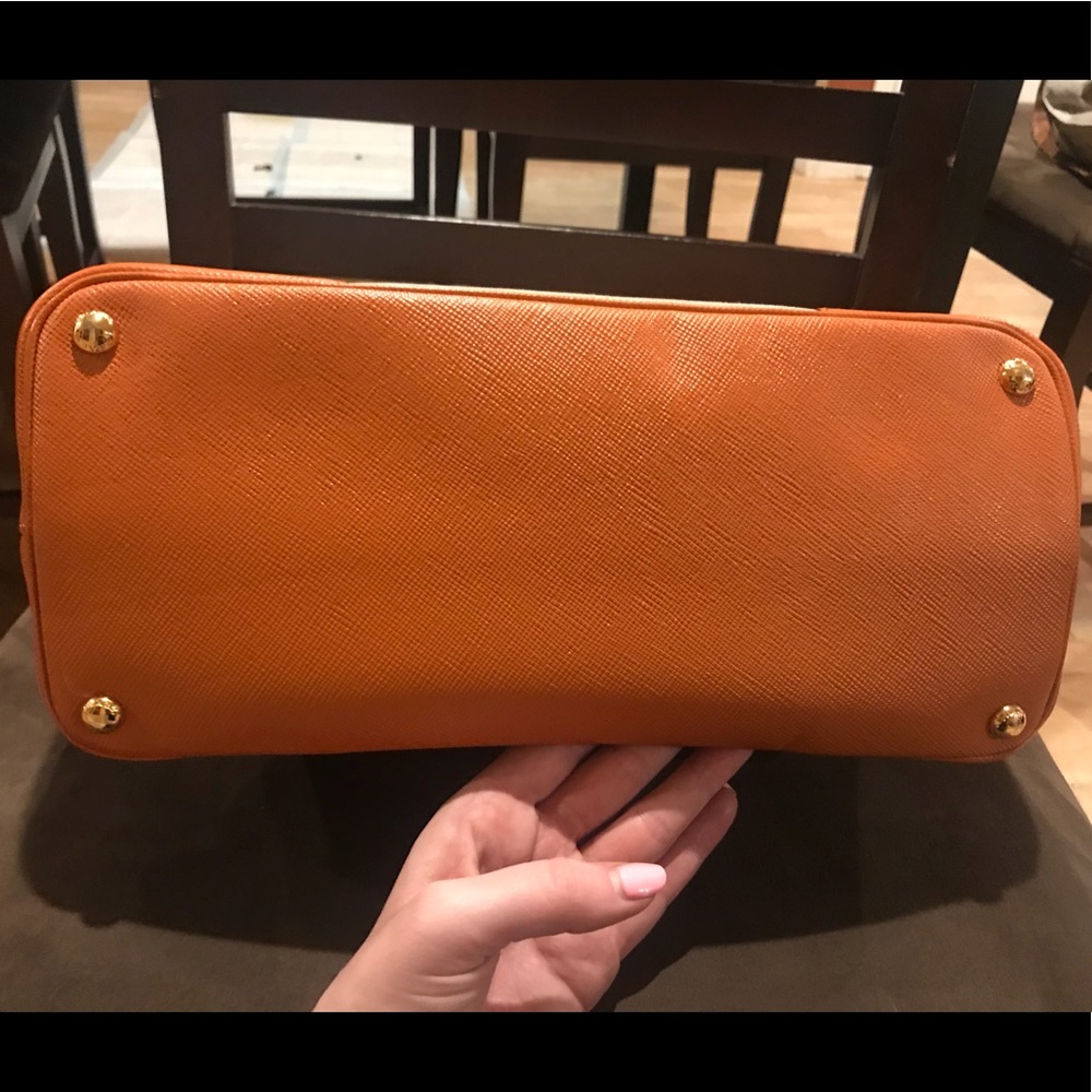 💯 Prada Double Saffiano Cuir & Canapa Medium Tote - Picture 4 of 8